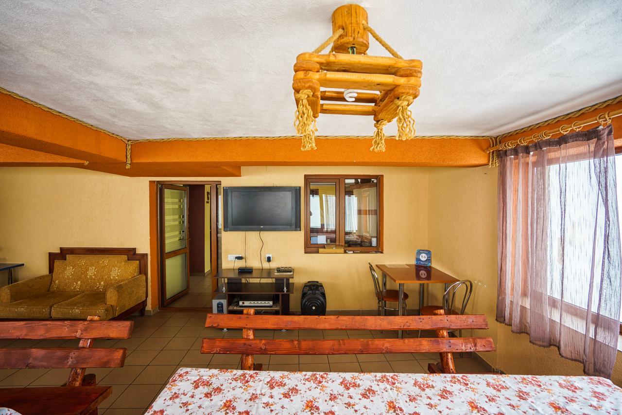 Piatra Rancii Hotel Ranca Ngoại thất bức ảnh